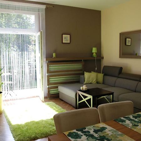 קרקוב Excellent Apartment With Balcony מראה חיצוני תמונה