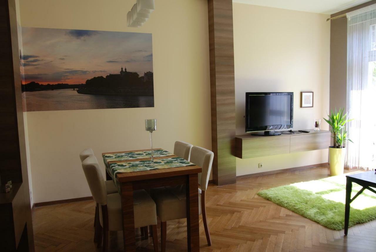 קרקוב Excellent Apartment With Balcony מראה חיצוני תמונה